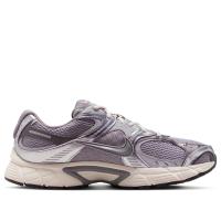 Кроссовки мужские NIKE V5 RNR серый HJ5228-003
