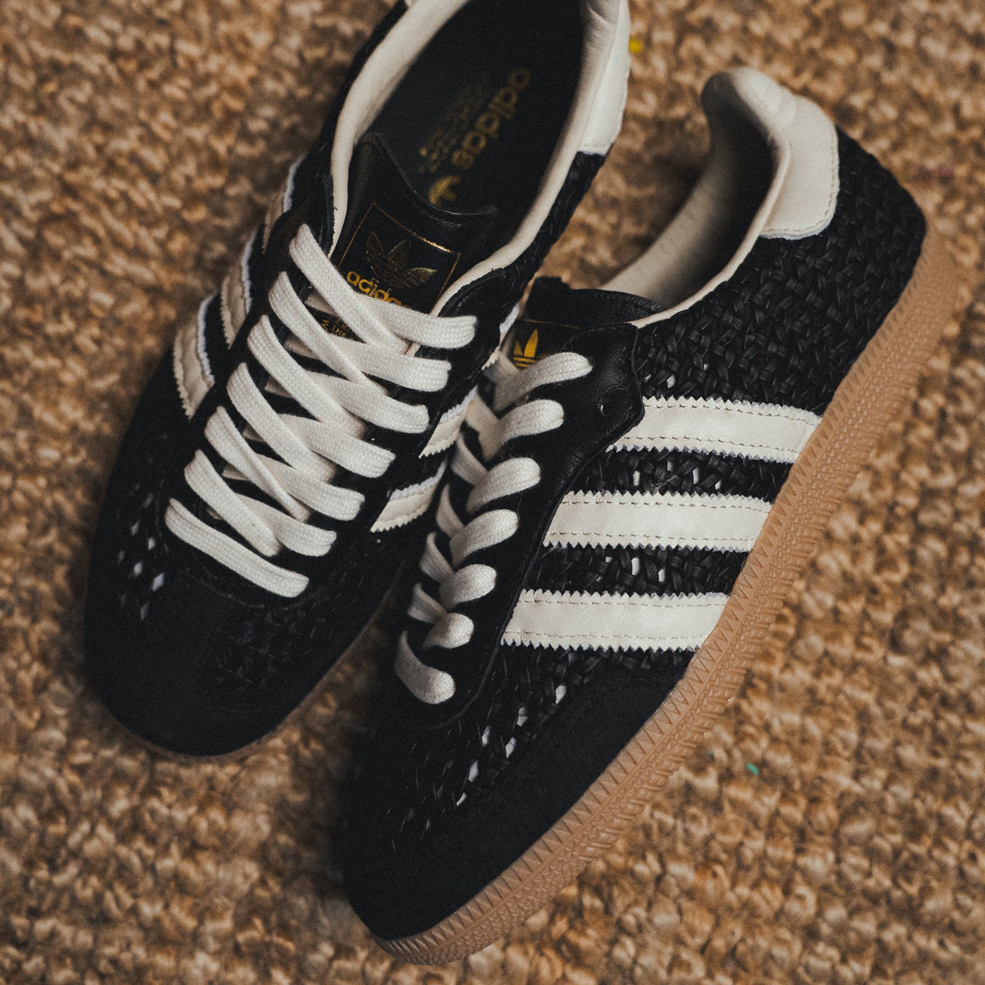 adidas gazelle silver green womens adidas Originals Black & White Sambae Sneakers