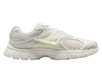 Кроссовки женские NIKE W V5 RNR белый IQ0276-030