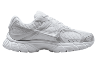 Кроссовки женские NIKE V5 RNR белый HQ7901-101