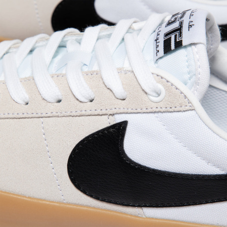 Кроссовки мужские NIKE SB ZOOM BLAZER LOW PRO GT бежевый/белый DC7695-100