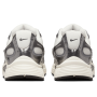 Кроссовки мужские NIKE V5 RNR белый/серый HJ5228-009