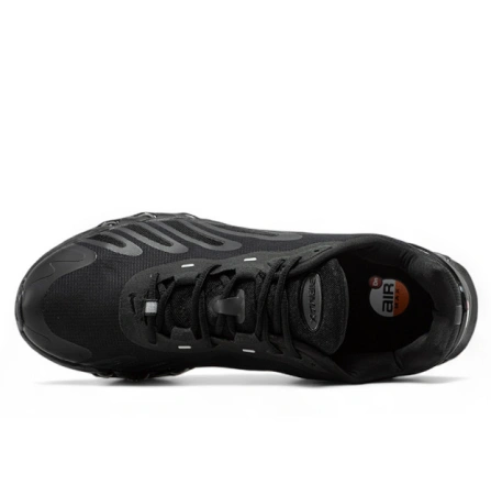 Кроссовки мужские NIKE AIR MAX DN8 черный FQ7860-002