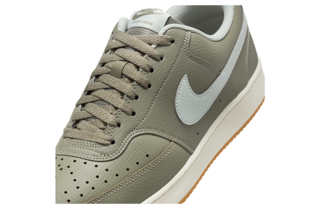 Кроссовки мужские NIKE COURT VISION LO оливковый CD5463-301