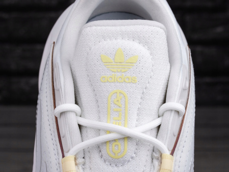 Кроссовки женские ADIDAS OZELIA J white
