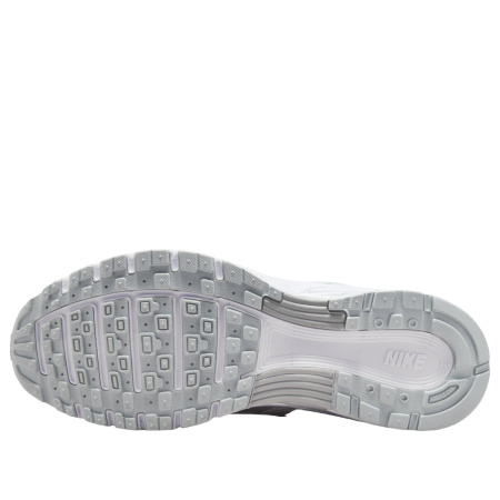 Кроссовки женские NIKE WMNS P-6000 белый FV6603-101
