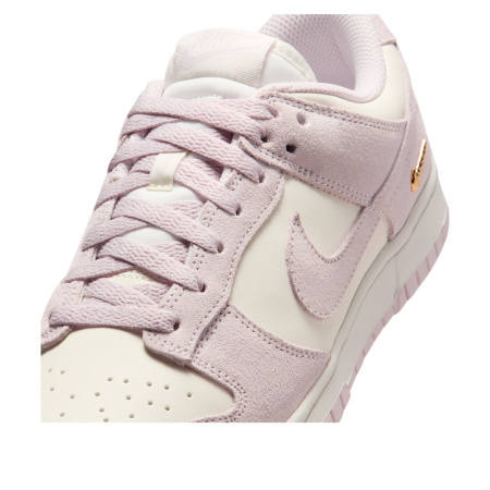 Кроссовки женские NIKE WMNS DUNK LOW розовый IO4244-100