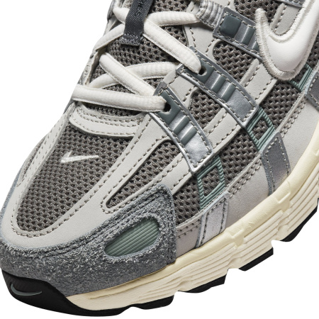 Кроссовки мужские NIKE P-6000 серый FN7509-029