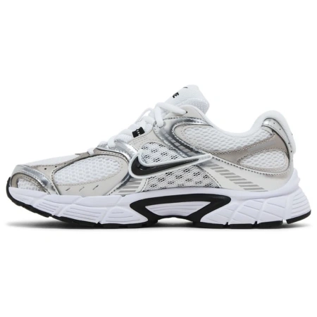 Кроссовки мужские NIKE V5 RNR белый HJ5228-104