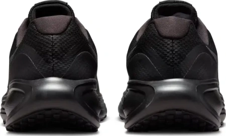 Кроссовки мужские NIKE REVOLUTION 8 черный HJ9198-002
