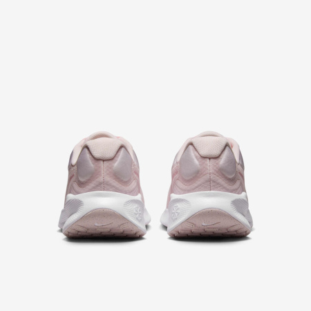 Кроссовки женские Nike Revolution 7  розовый FB2208-600