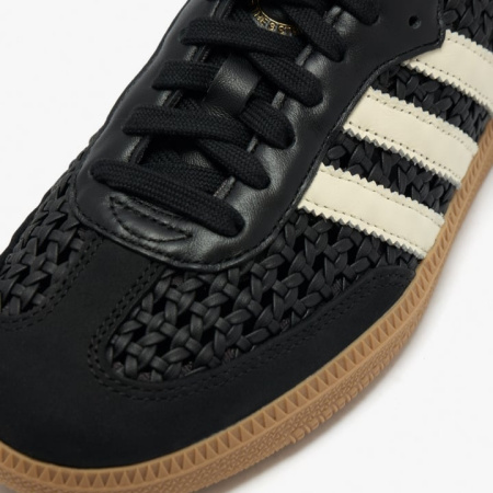Кроссовки женские ADIDAS SAMBA OG HQ9282 черный